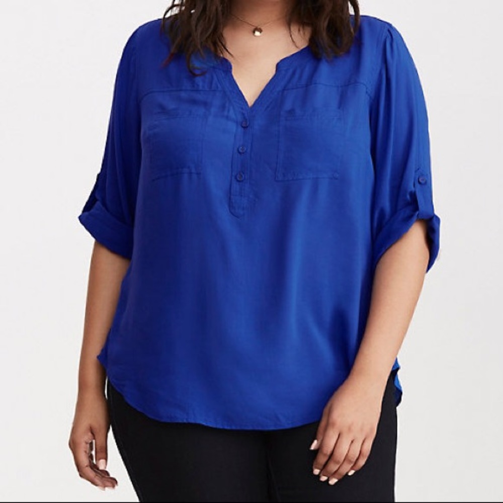 Torrid Challis pullover blouse